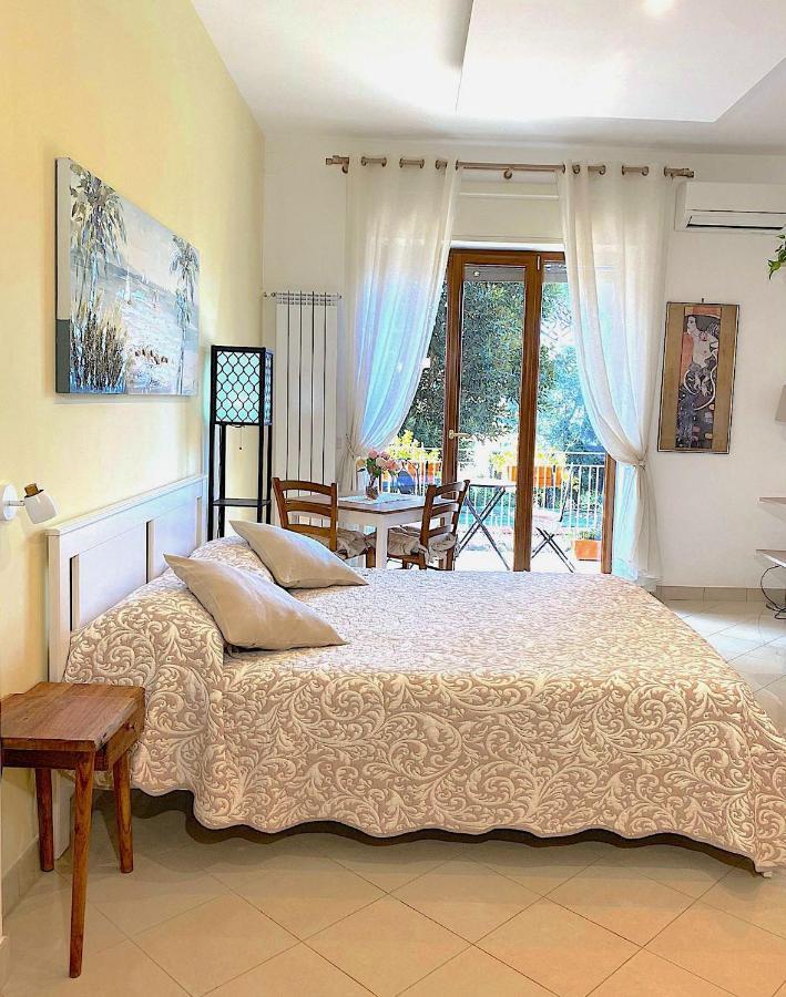 Angelina Suite B&B - Sorrento Centro 외부 사진